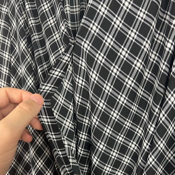 Torrid Womens 1X Career Office Academia Preppy Plaid Long Sleeve Surplice Blouse - Picture 6 of 12